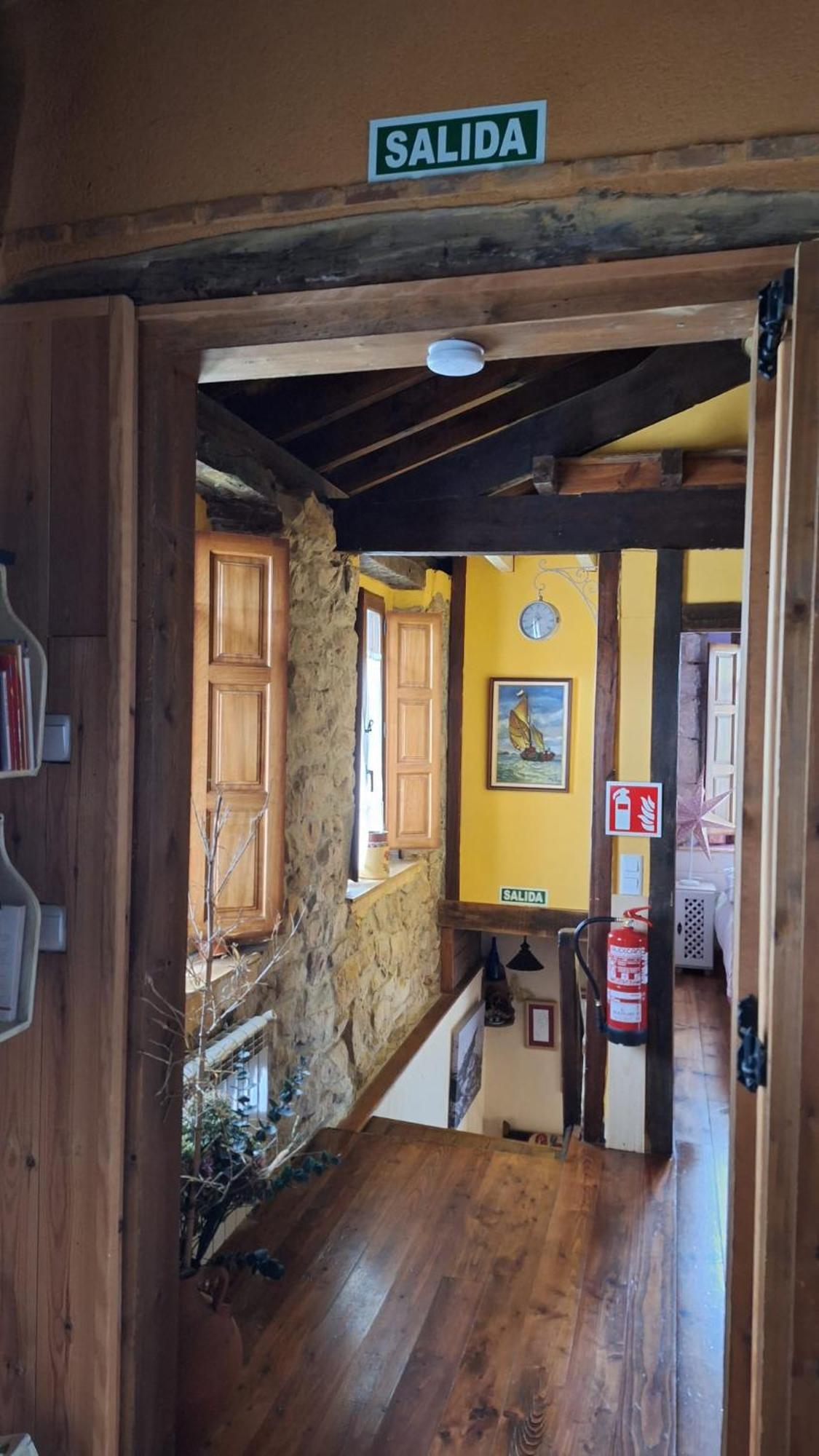 Vila La Casuca De Antoniooti Las Rozas de Valdearroyo Exteriér fotografie